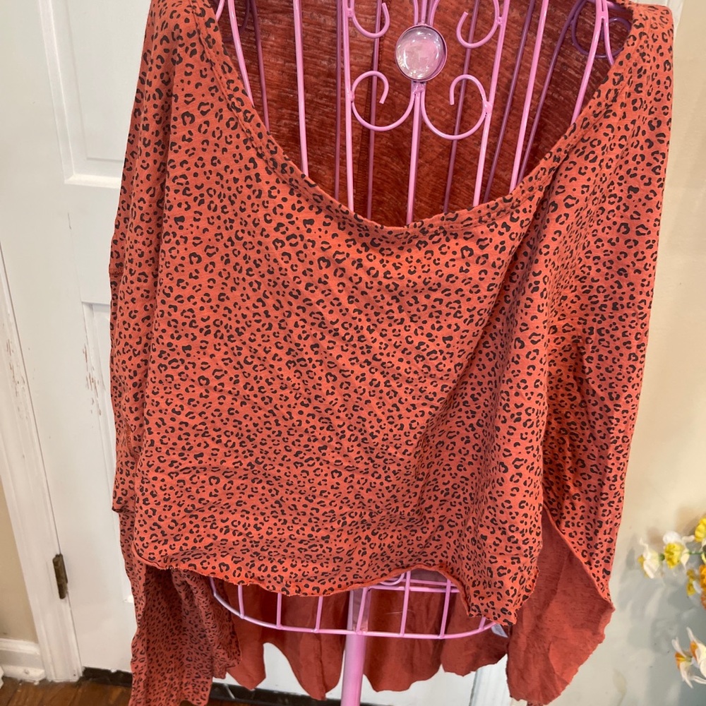 Free People Intimately Throw and Go Brown Cheetah Leopard Print High Low Top L